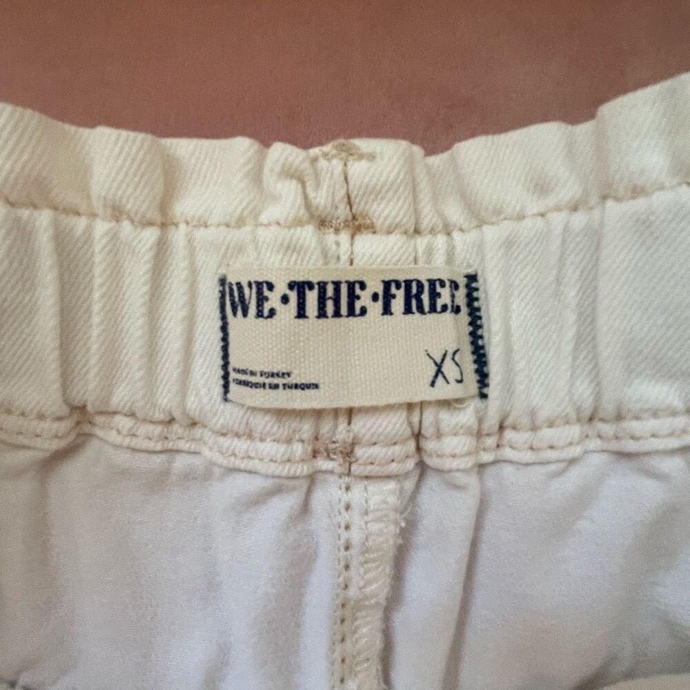 We The Free Effie Denim Pocket Shorts Cream Size XS - Picture 5 of 11